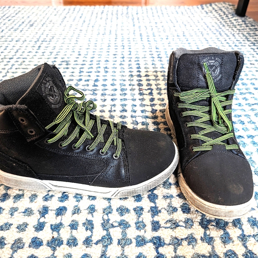 Street & Steel Kickstarter Riding Shoes Size mens 8 women's 9